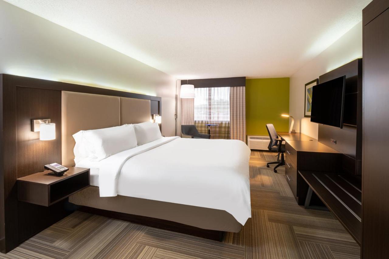 Holiday Inn Express Philadelphia Ne-Bensalem By Ihg Eksteriør billede