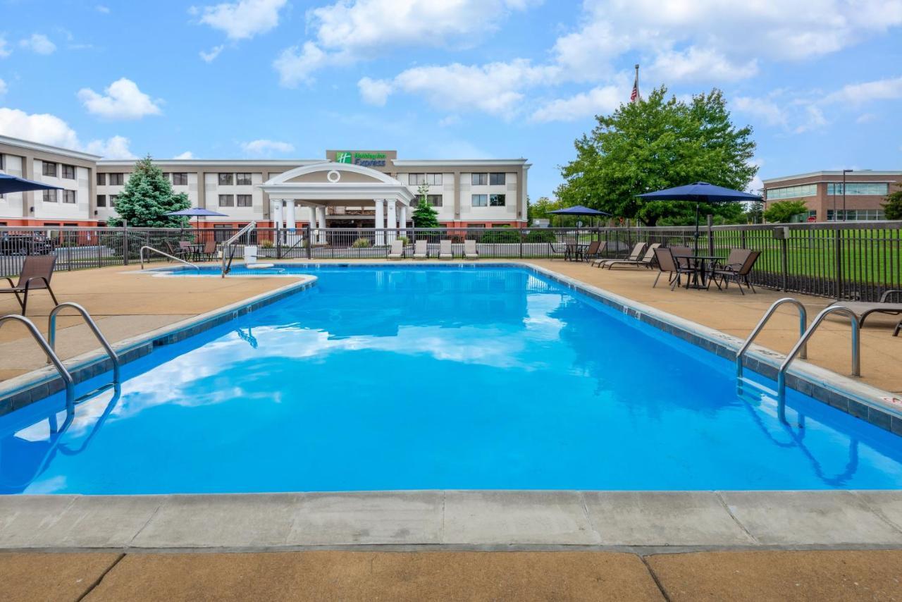 Holiday Inn Express Philadelphia Ne-Bensalem By Ihg Eksteriør billede