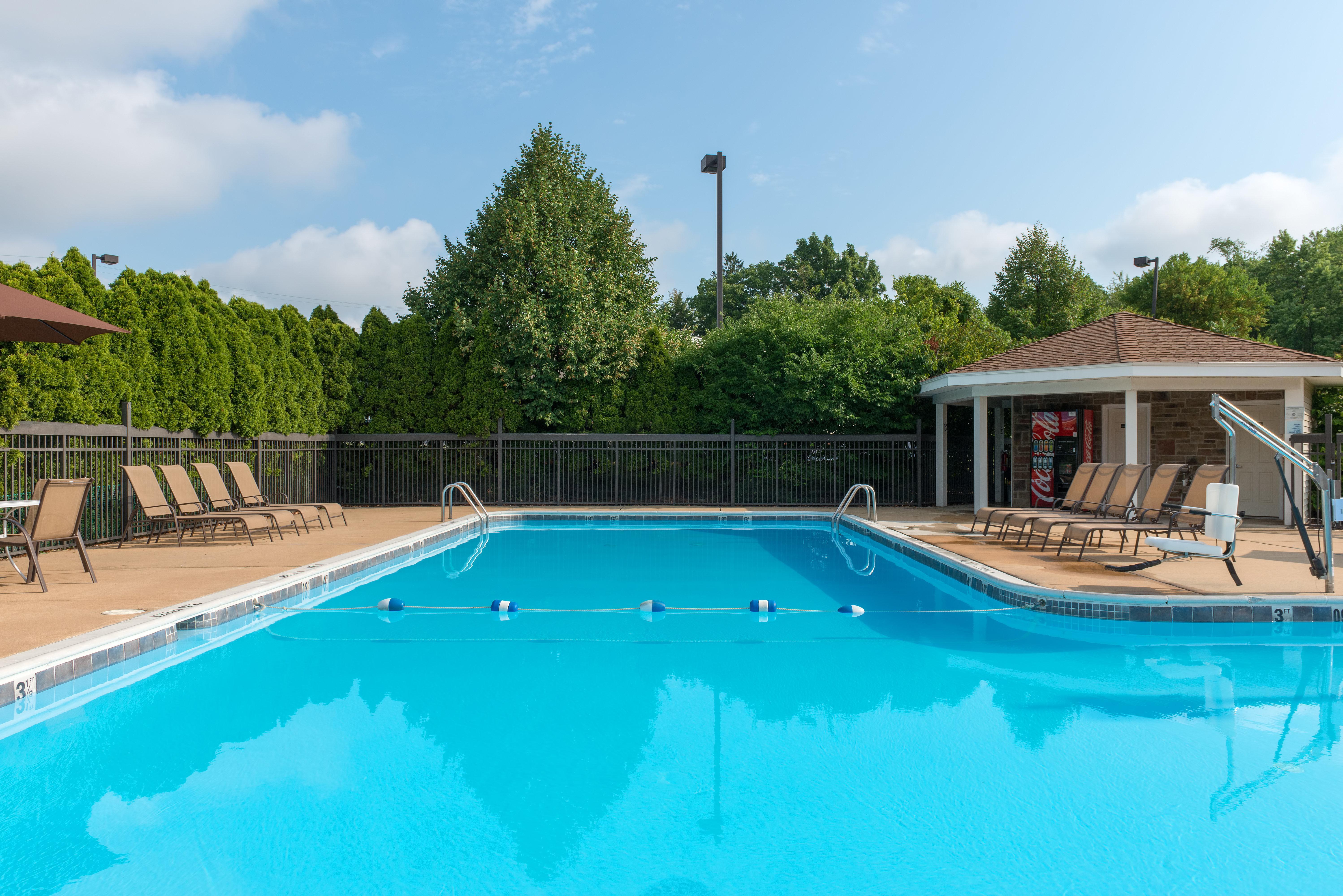Holiday Inn Express Philadelphia Ne-Bensalem By Ihg Eksteriør billede