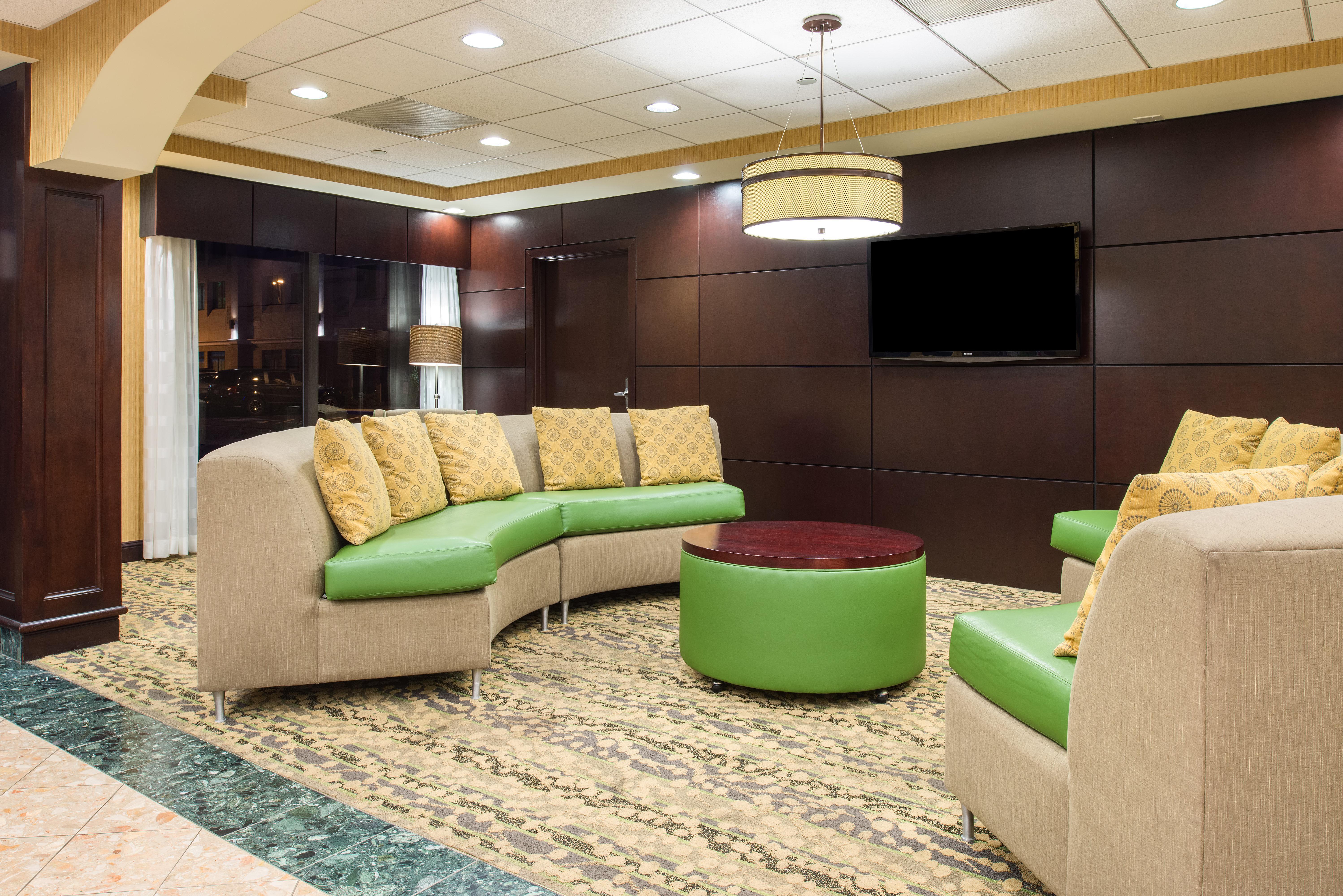 Holiday Inn Express Philadelphia Ne-Bensalem By Ihg Eksteriør billede